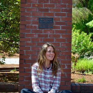 Meet your Posher, April